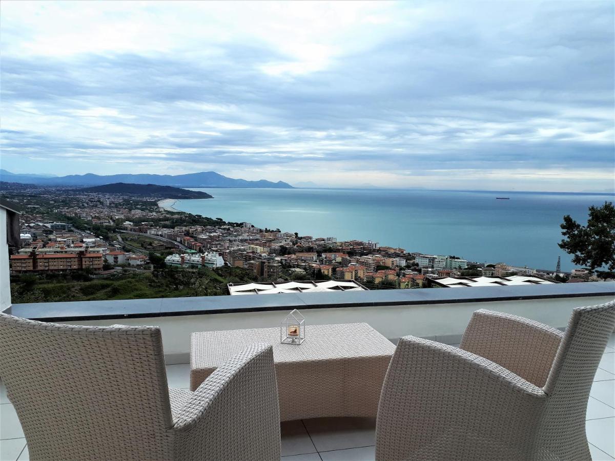Villa Treglia B&B Formia Zewnętrze zdjęcie
